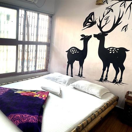 Shri Guest House Varanasi Esterno foto