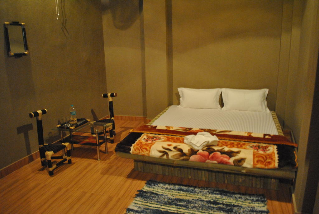Shri Guest House Varanasi Camera foto