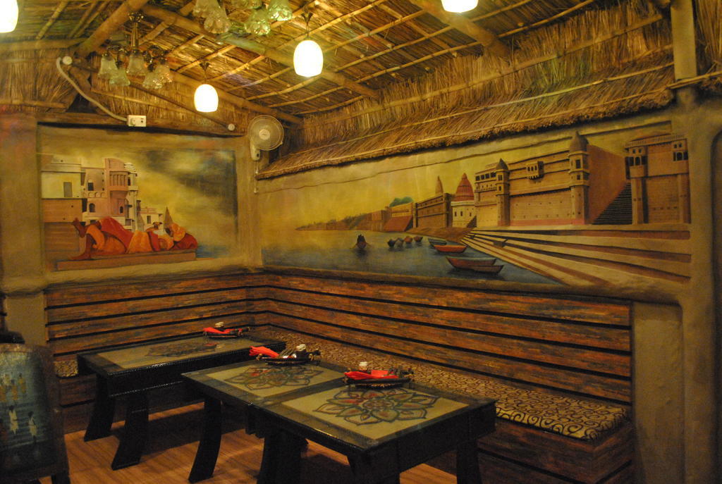Shri Guest House Varanasi Esterno foto